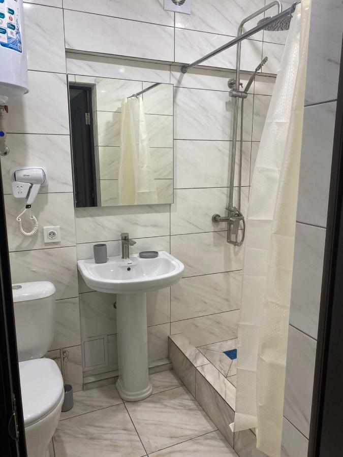Гостевой Дом Атакар Hotel Гагра Екстериор снимка
